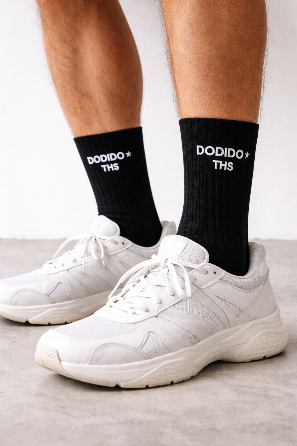 THS Socks Essential – Black Edition